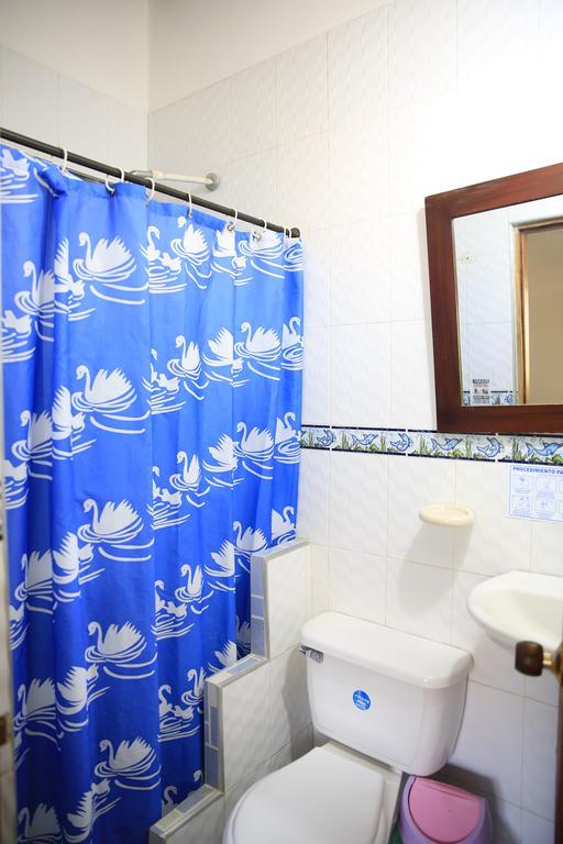 Hostal Pelikan تاجانجا المظهر الخارجي الصورة